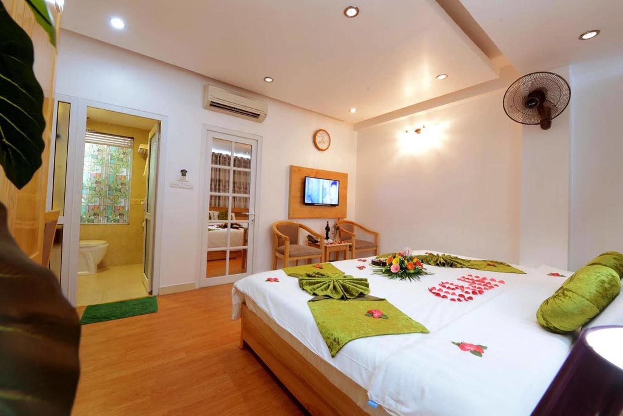 Blue 29 Hotel Hanoi Exterior photo